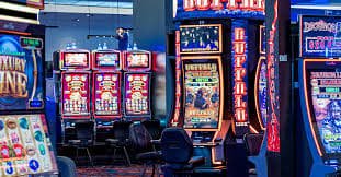 Màn hình đăng nhập và điều hướng casino trực tuyến 19 win trên smartphone